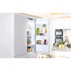 Réfrigérateur congélateur ELECTROLUX ENN3012AOW