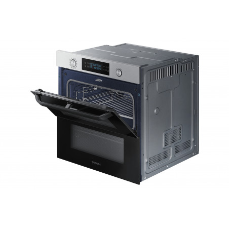 Four SAMSUNG NV75N5675BT/EF