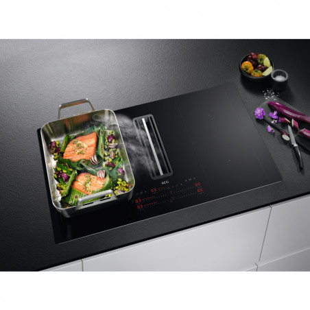 Plaque de cuisson AEG CCE84779CB