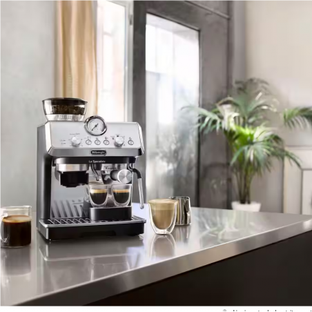 Espace Café DE LONGHI EC9155.MB