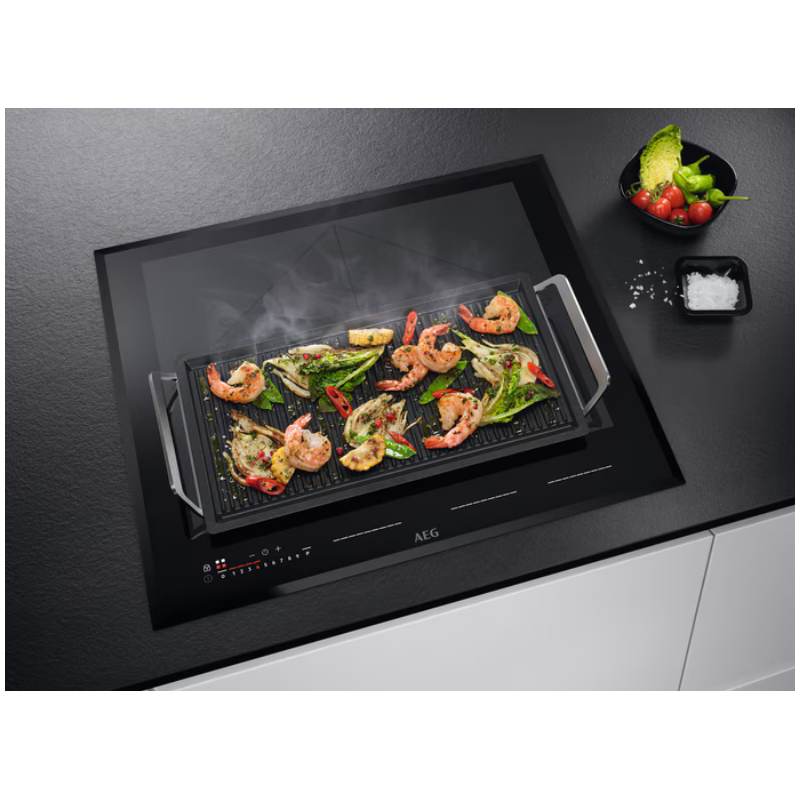 Plaque de cuisson AEG IKE64683FB