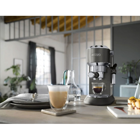 Espace Café DE LONGHI EC795GY