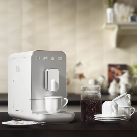 Espace Café SMEG BCC11WHMEU