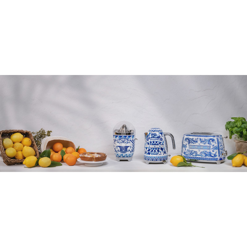 Presse-agrumes SMEG CJF01DGBEU