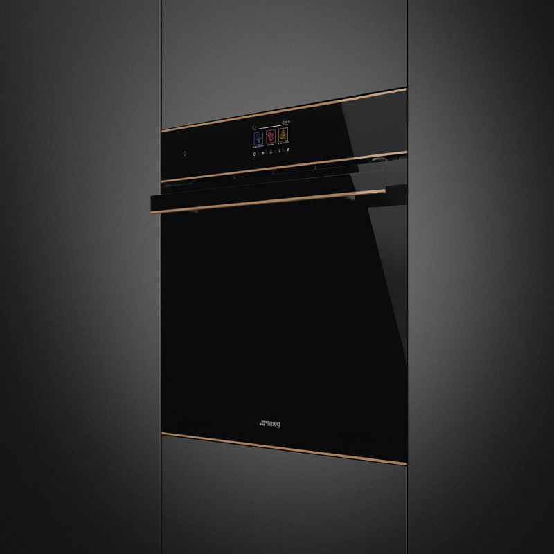 Four SMEG SOP6604TPNR