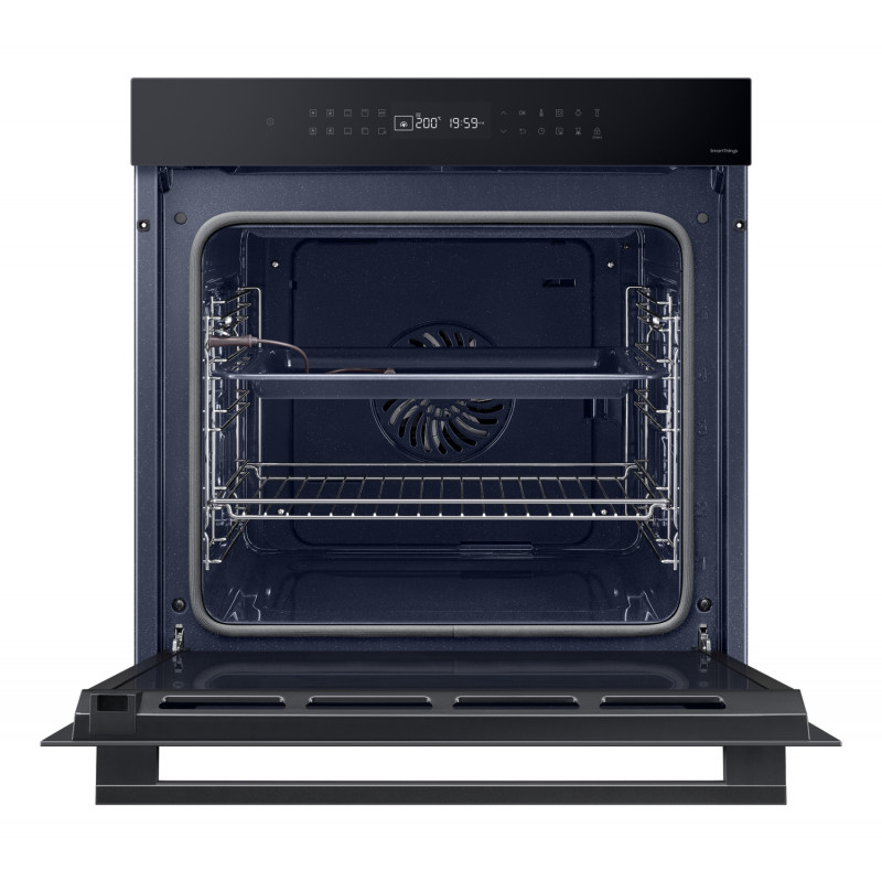 Four SAMSUNG NV7B40502AK