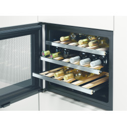 Cave à vin AEG SWS74500G0