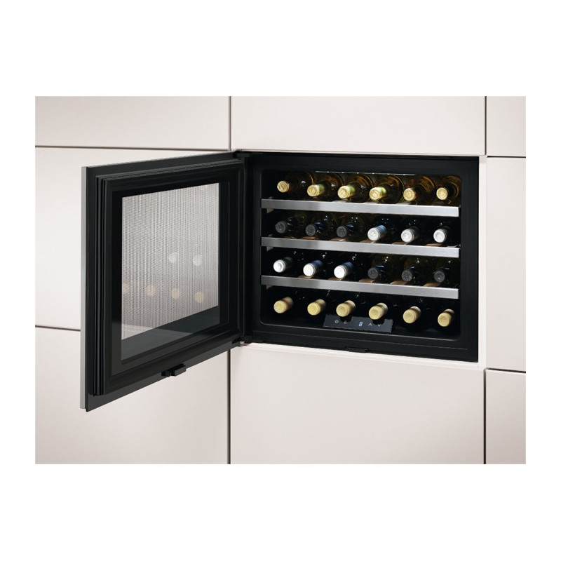 Cave à vin AEG SWS74500G0