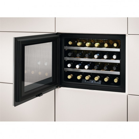 Cave à vin AEG SWS74500G0