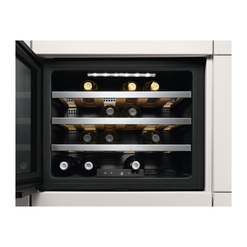 Cave à vin AEG SWS74500G0