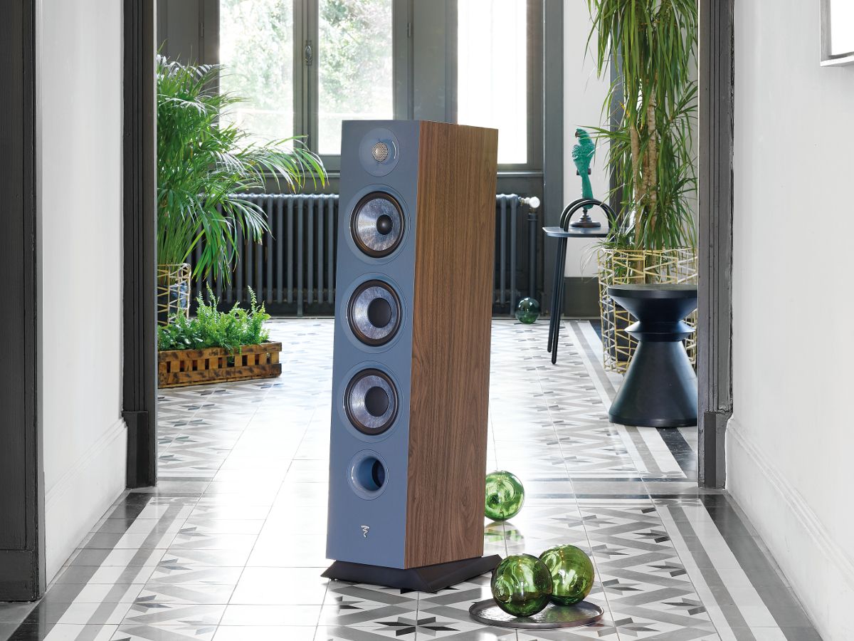 FOCAL CHORA 826 DARK WOOD