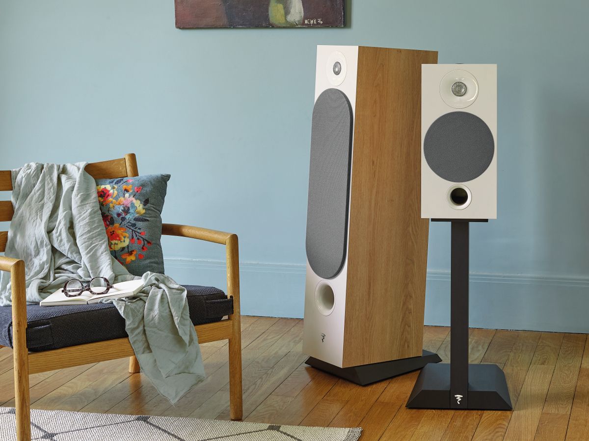 FOCAL CHORA 826 LIGHT WOOD