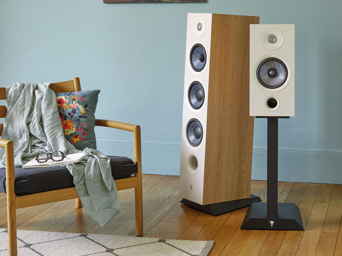 FOCAL CHORA 826 LIGHT WOOD