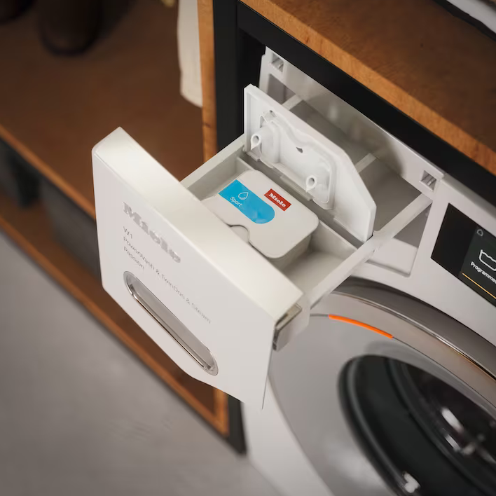 MIELE WCB680WCS